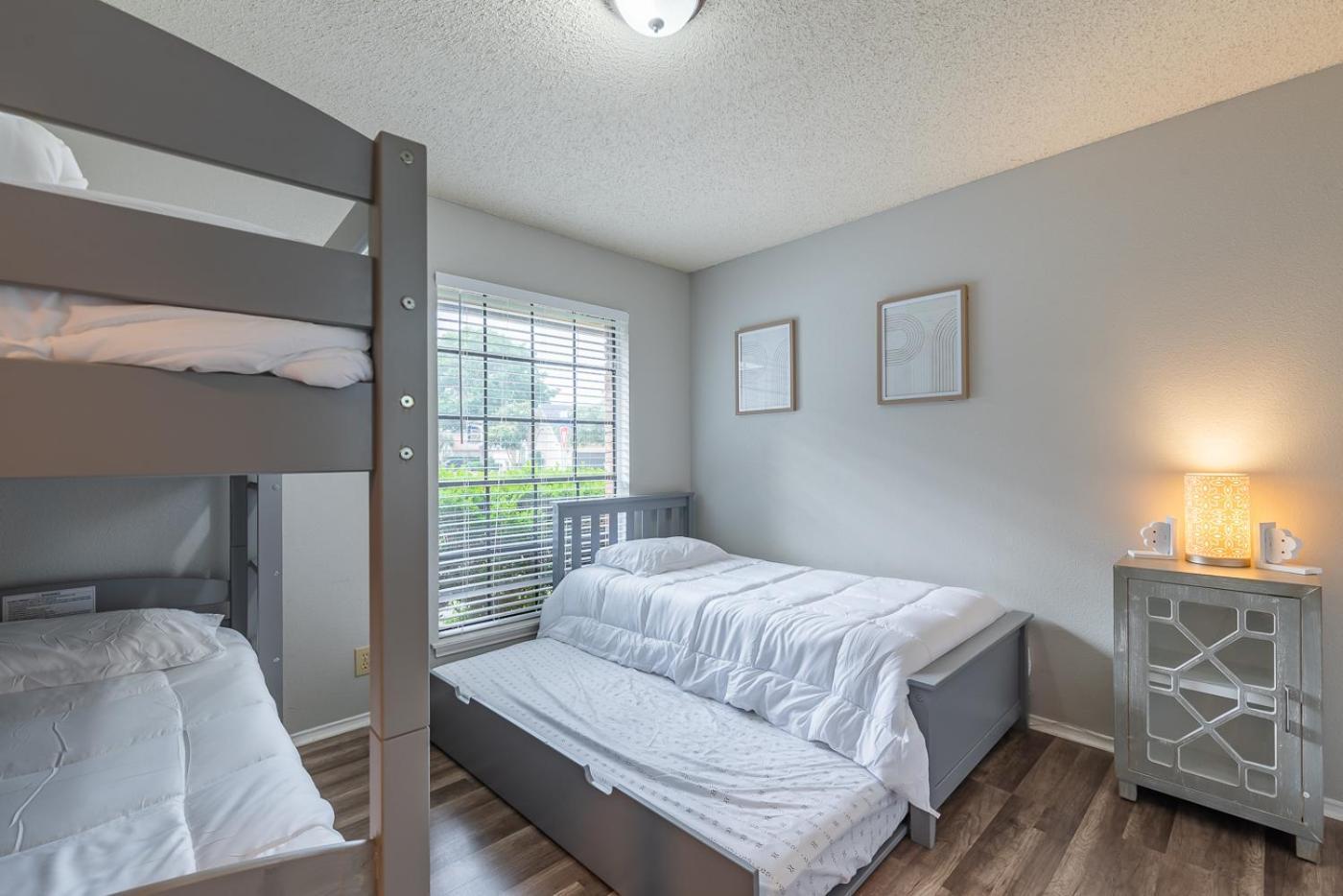 Fun 'N Sun Heated Pool & Gameroom By Fiesta Texas San Antonio Eksteriør bilde
